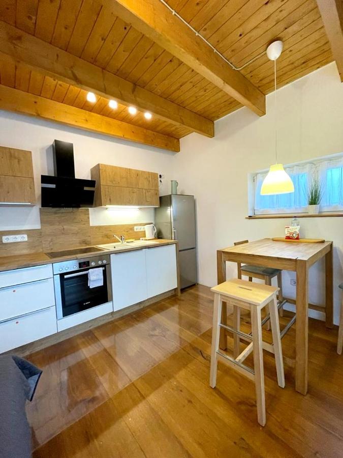 Ferienwohnung Im Stadtzentrum Von Bernau - Komfortable Wohnung Mit 2 Zimmern, Bad, Spuelmaschine, Waschmaschine, Komplette Kueche, Wlan, Terrasse, Ruhige Lage Bernau bei Berlin Εξωτερικό φωτογραφία